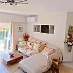 Fleur De Sel 55m2, Terrasse, Jardin, Pieds Dans L'eau, 4 Pers * Saint-Raphael (Var)