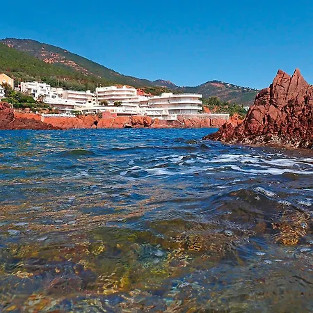 Apartment Fleur De Sel 55m2, Terrasse, Jardin, Pieds Dans L'eau, 4 Pers