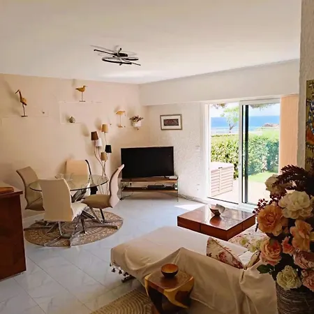 Cap Neree, Fleur De Sel 55m2, 2 Chambres, Terrasse, Jardin, Pieds Dans L'eau, 4 Pers * Saint-Raphaël