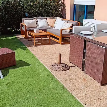Cap Neree, Fleur De Sel 55m2, 2 Chambres, Terrasse, Jardin, Pieds Dans L'eau, 4 Pers * Saint-Raphaël