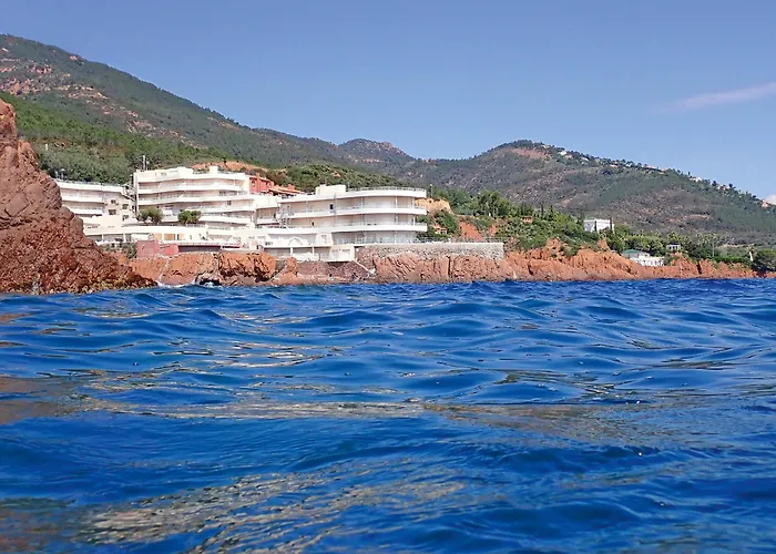 Apartment Fleur De Sel 55m2, Terrasse, Jardin, Pieds Dans L'eau, 4 Pers