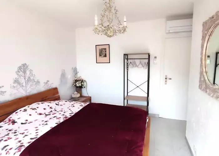 Fleur De Sel 55m2, Terrasse, Jardin, Pieds Dans L'eau, 4 Pers *